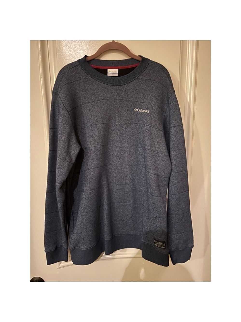 Men's Columbia Blue Striped Crewneck Sweatshirt L